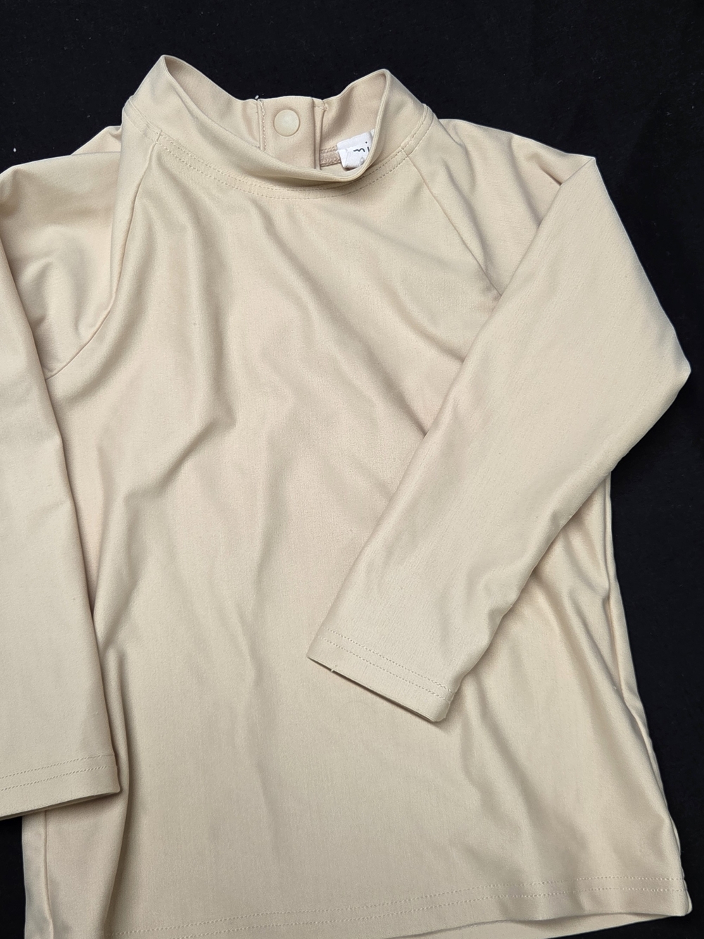 NWOT Minnow Swim Baby Beige Long Sleeve Rashguard Swim Top Size 1 / 12-18M